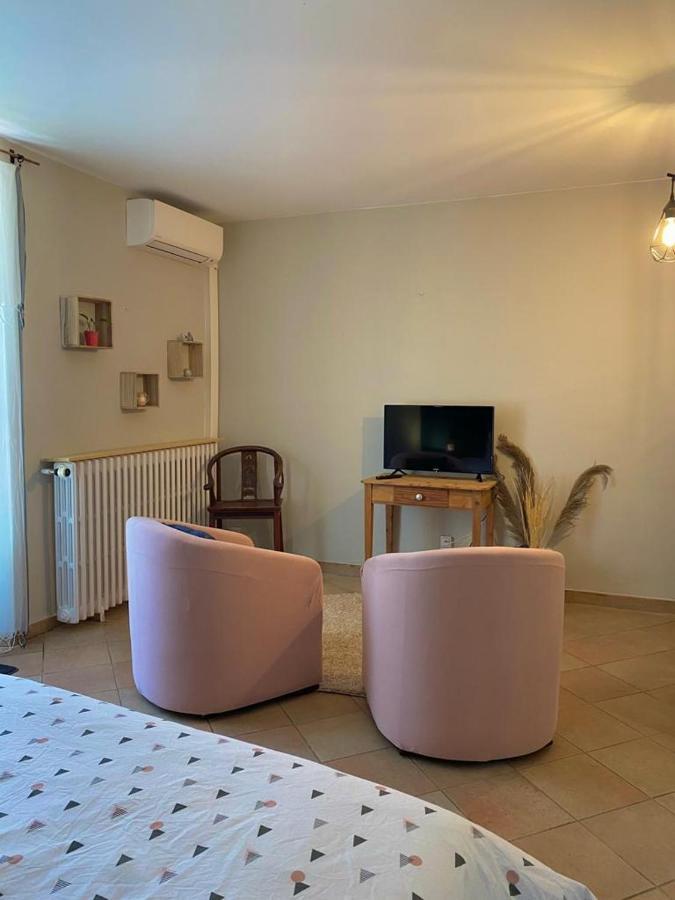Mas Bella Vida - Chambres D'Hotes Puget-Théniers Екстериор снимка